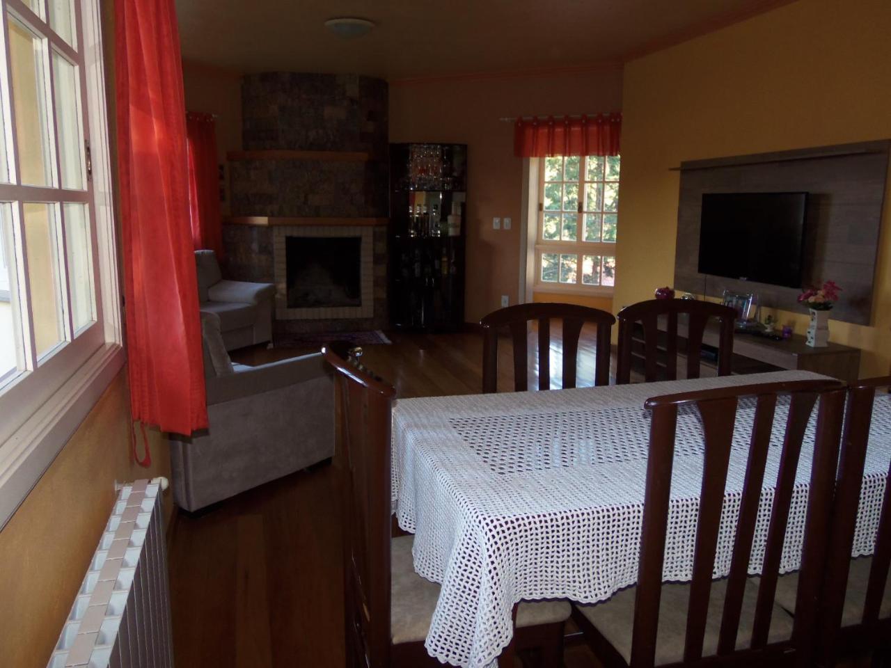 Casa Ampla Com Comodos Confortaveis Gramado Eksteriør bilde