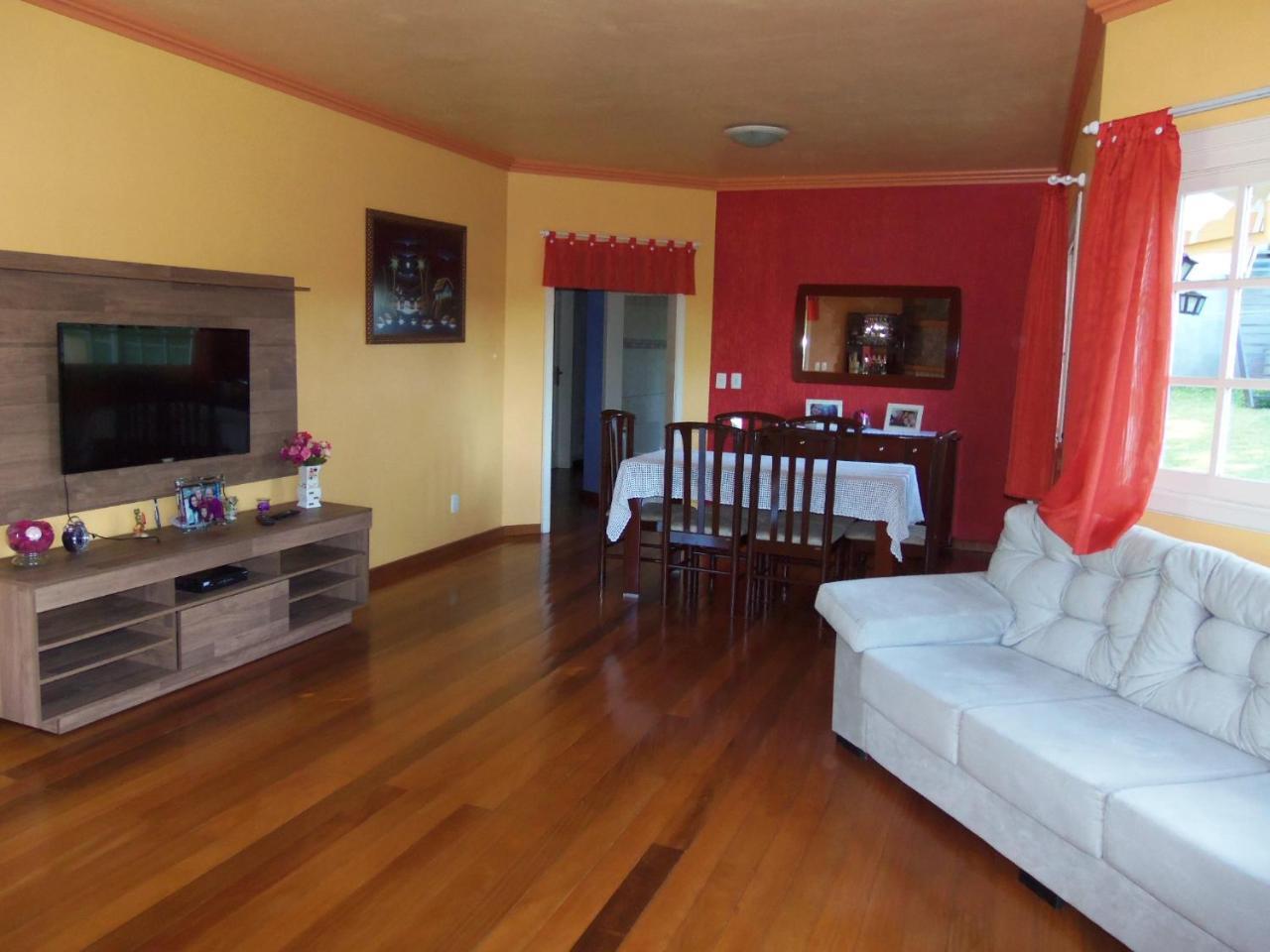 Casa Ampla Com Comodos Confortaveis Gramado Eksteriør bilde